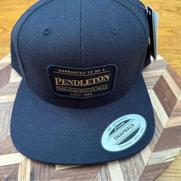 Pendleton SNAPBACK hat - Picture 2 of 6